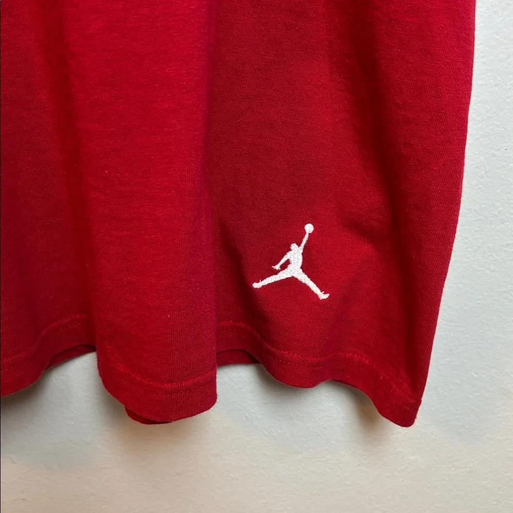 VTG Nike Air Jordan Retro Kicks T-Shirt Authentic‎ Classics Men’s Large Red